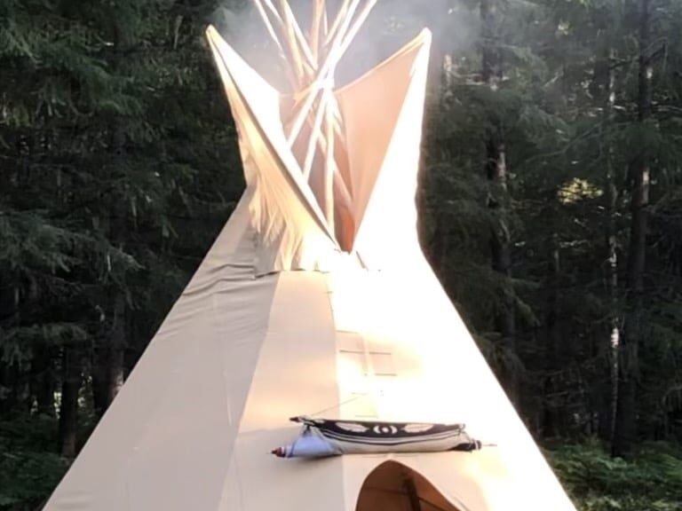 An image of tipi